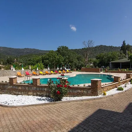 Yesilkaya Отель *